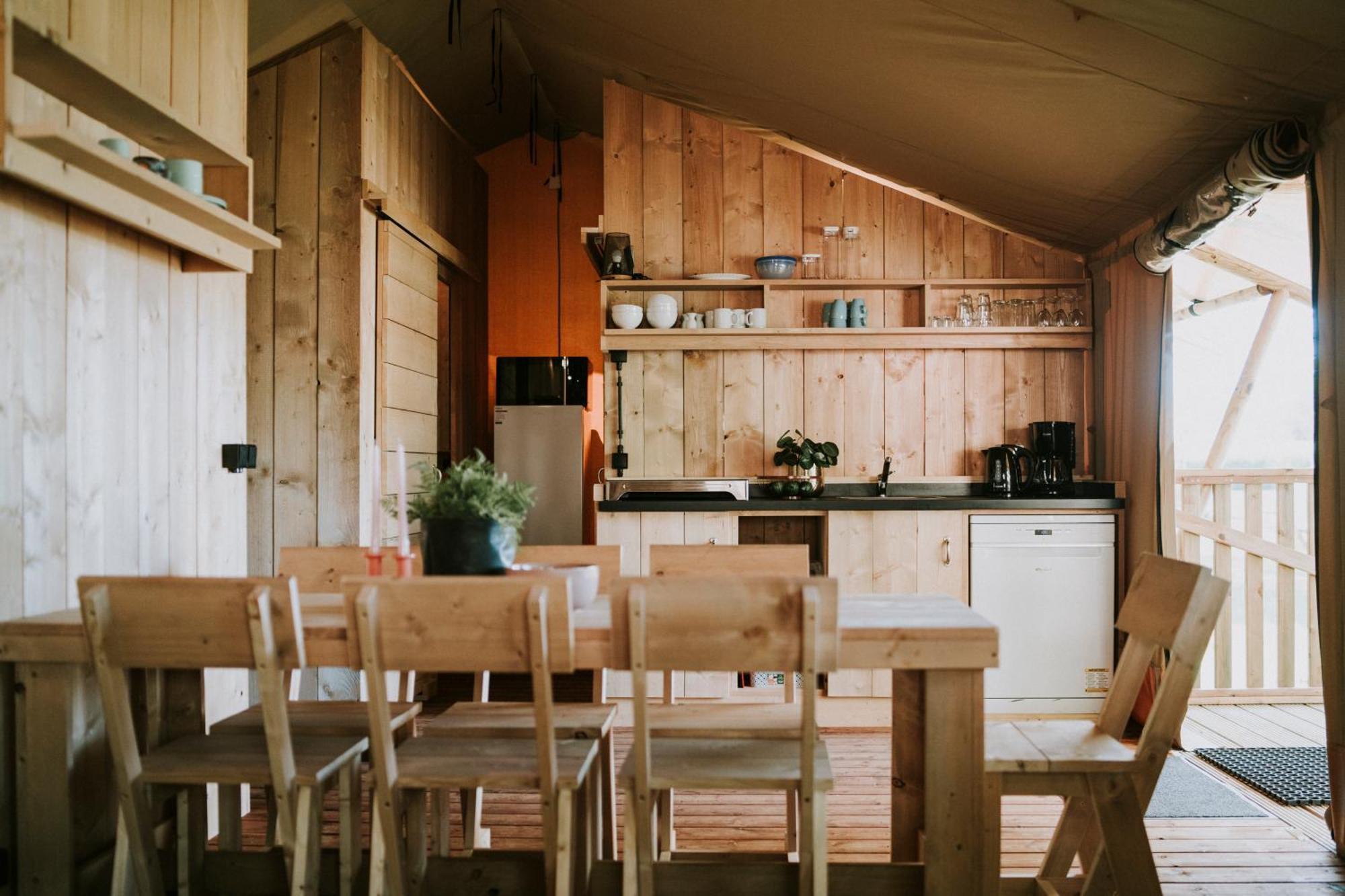 Vakantiepark Dierenbos Vinkel Номер фото